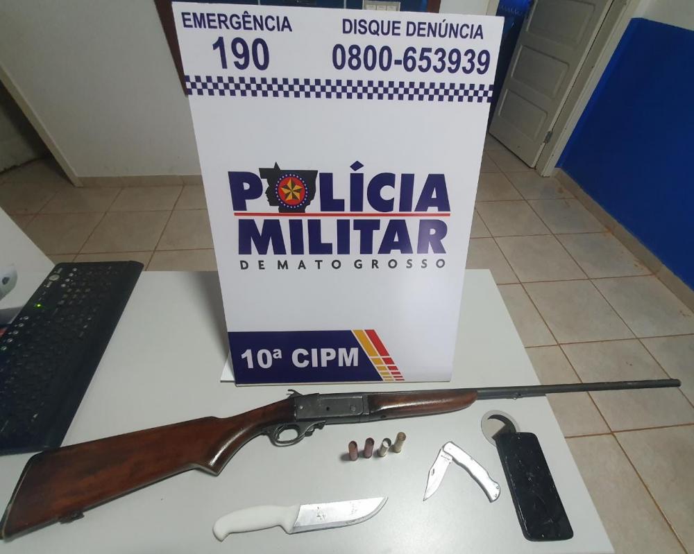 POLICIA MILITAR DEFLAGROU ESPINGARDA E MUNIÇÃO CONDUZIDA IRREGULARMENTE