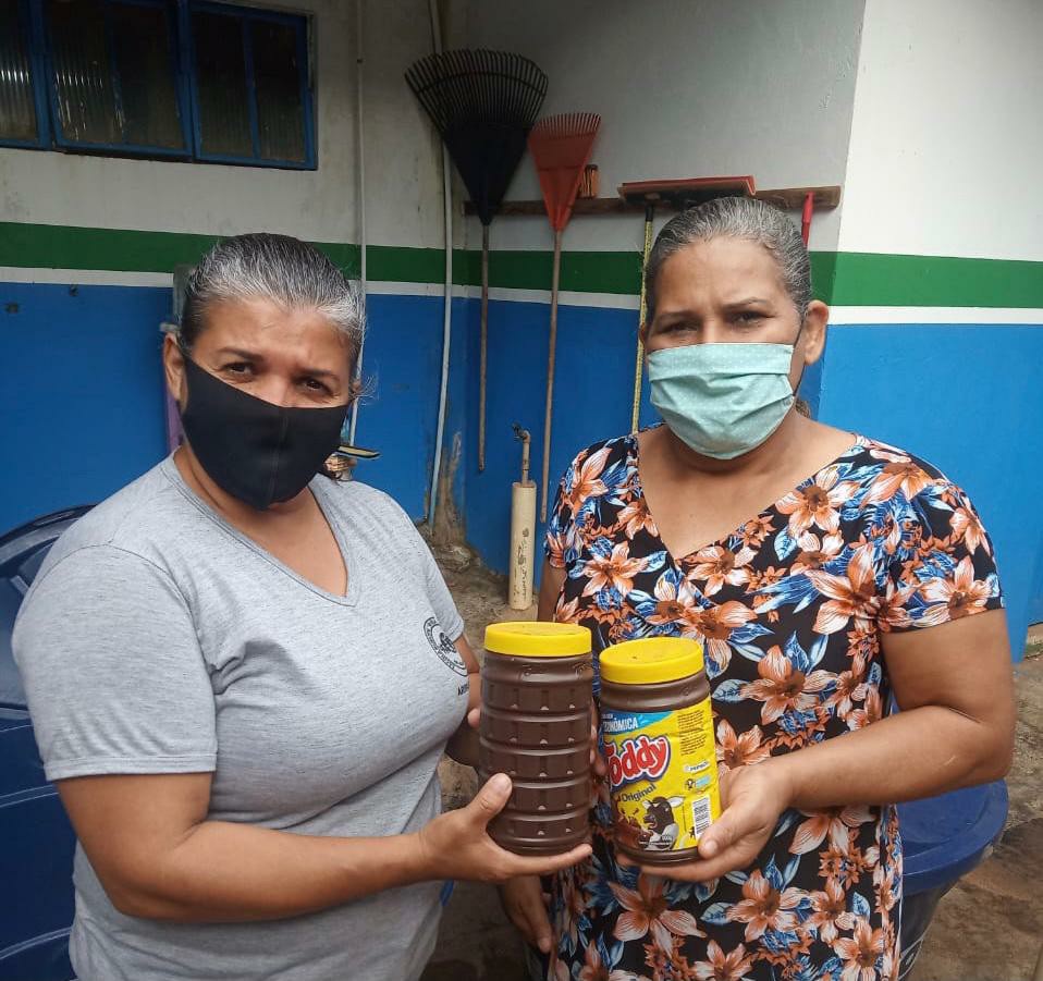 Projetos transformam óleo de cozinha usado em sabão ecológico