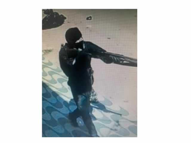 PC divulga fotos de ladrões de bancos em MT; 100 homens fazem buscas