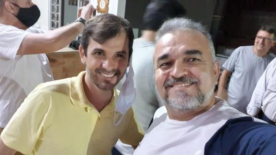Fotos de autoridades e empresários em churrasco causa revolta na população e comerciantes de Juína - veja fotos