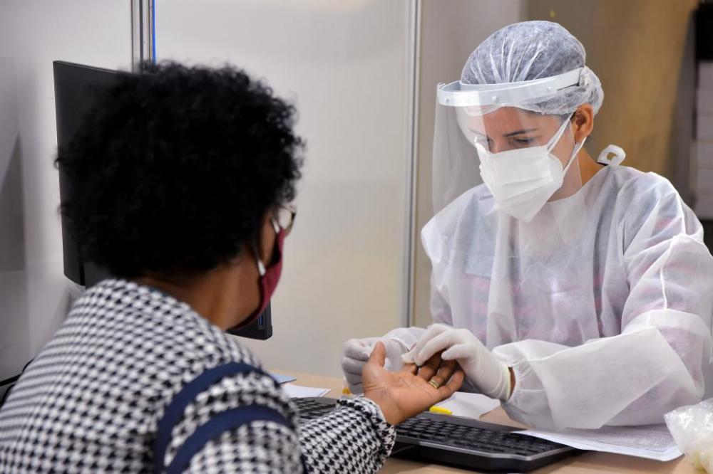 Todos os trabalhadores do Centro de Triagem serão imunizados contra a Covid-19