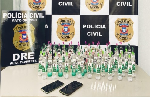 Três são detidos pela Polícia Civil com lança perfume e cocaína