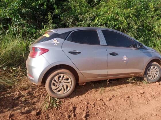 Armado com duas facas, ladrão amarra motorista de aplicativo e foge com carro; veículo foi recuperado