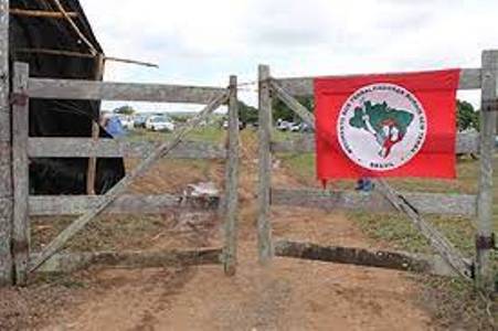 Justiça manda MST desocupar fazenda de Silval Barbosa