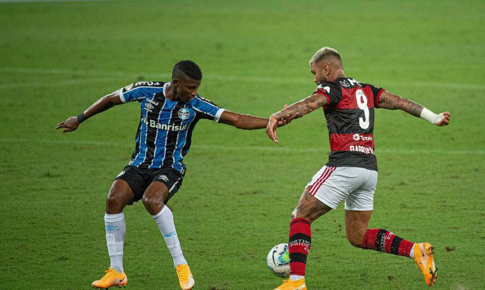 Grêmio e Flamengo fazem jogo atrasado em Porto Alegre