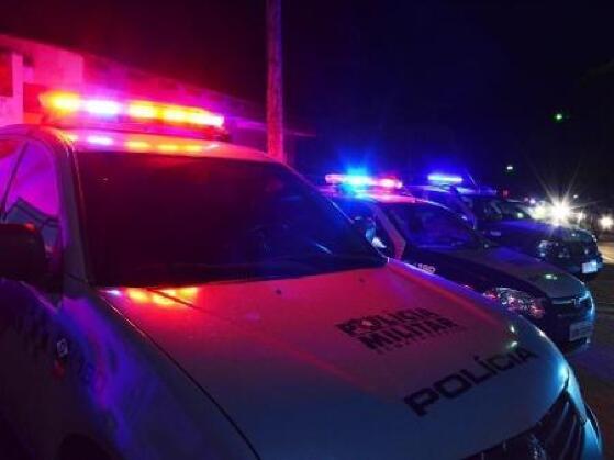 Homem levanta vestido da esposa em festa e depois a agride em Aripuanã