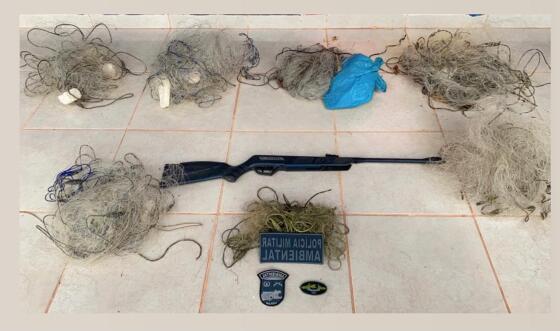 Polícia Militar Ambiental apreende arma de fogo, tarrafa e redes de pescas em Aripuanã