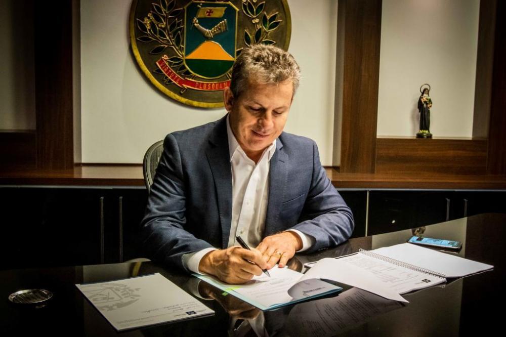 Governador sanciona orçamento de R$ 22,1 bilhões para este ano