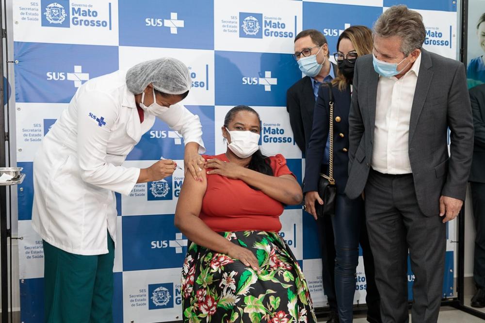 Vacinas do Governo Federal garantem imunização de 2,8% de MT