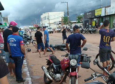 Jovem provoca acidente na Av. Londrina em Juína