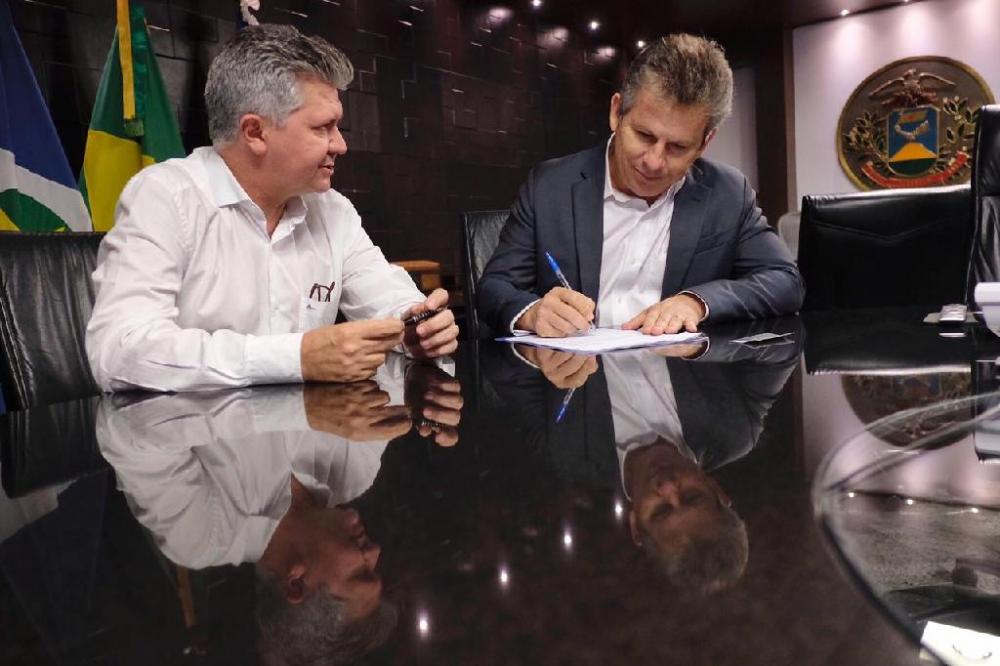 Governo sanciona lei que obriga reeducando a pagar por uso de tornozeleira