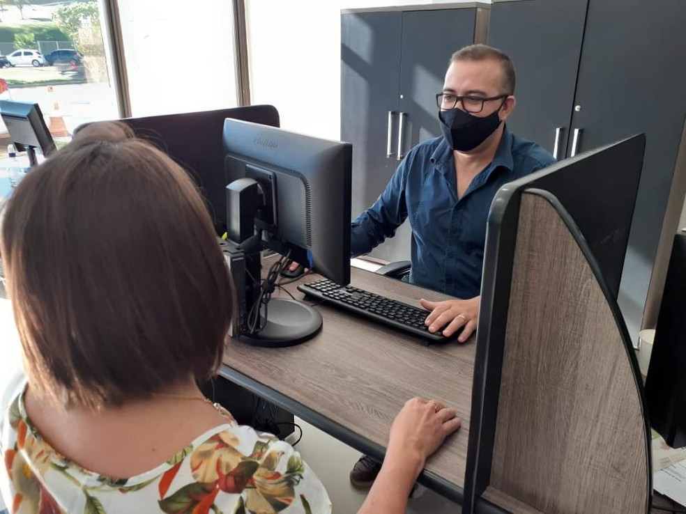 Mais de 12,3 mil servidores podem ter pensão ou aposentadoria bloqueados por falta de atualização cadastral em MT